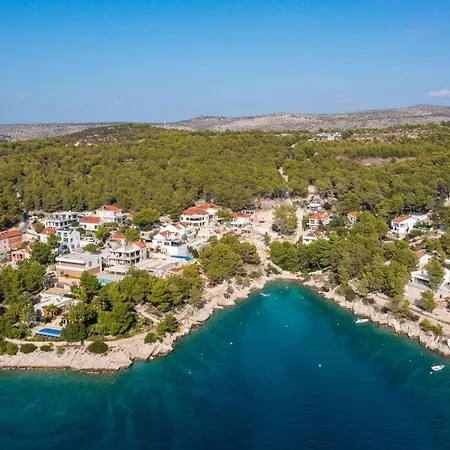 Villa Luxury Leisure Seaside Brac With Private Pool *
