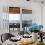 Luxury Leisure Seaside Brac With Private Pool