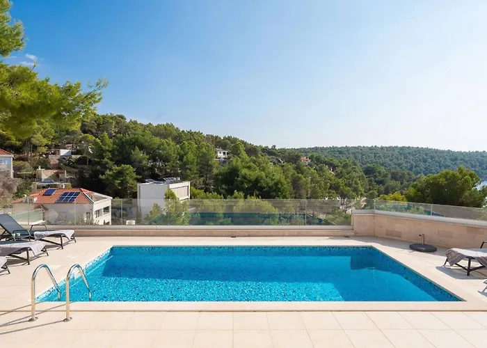 Villa Luxury Leisure Seaside Brac With Private Pool Milna (Brac)