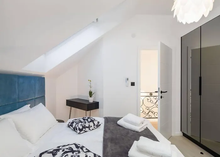 Villa Luxury Leisure Seaside Brac With Private Pool Milna (Brac)