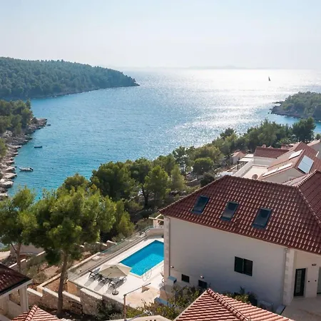 ヴィラ Luxury Leisure Seaside Brac With Private Pool