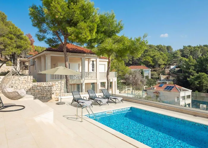 Luxury Leisure Seaside Brac With Private Pool Milna