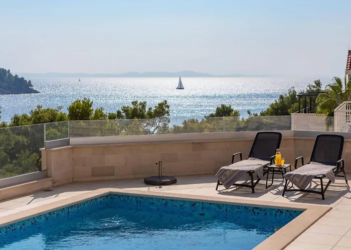 Luxury Leisure Seaside Brac With Private Pool * Milna