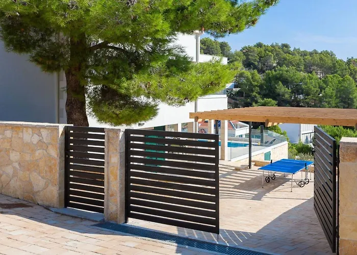 Luxury Leisure Seaside Brac With Private Pool Villa Milna