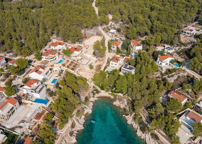 Luxury Leisure Seaside Brac With Private Pool * Milna